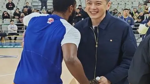 “2025年女足世界杯席位揭晓：亚洲六强锁定决赛圈资格”